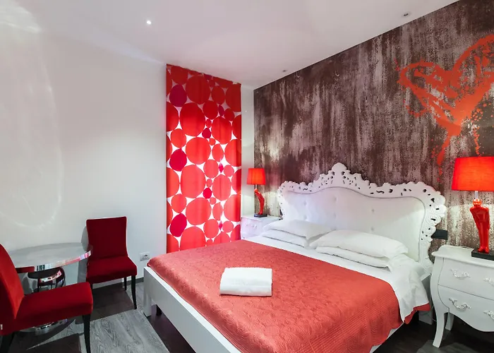Pensión Town House 4*