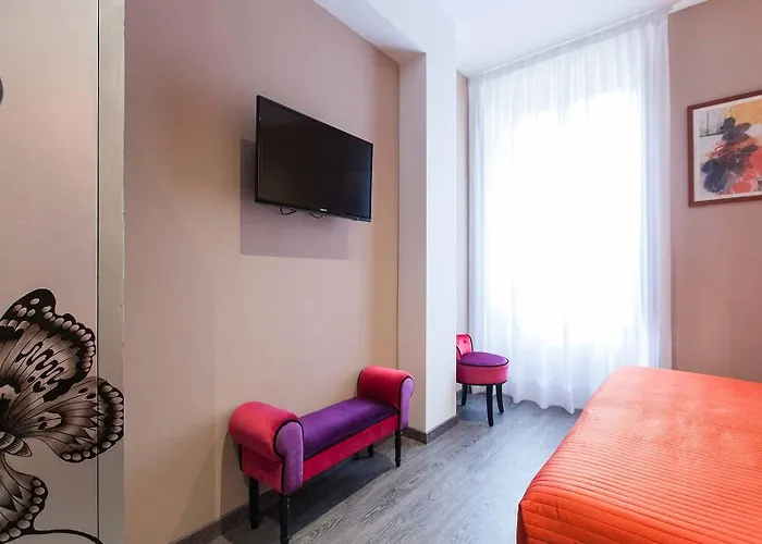 Town House 4*